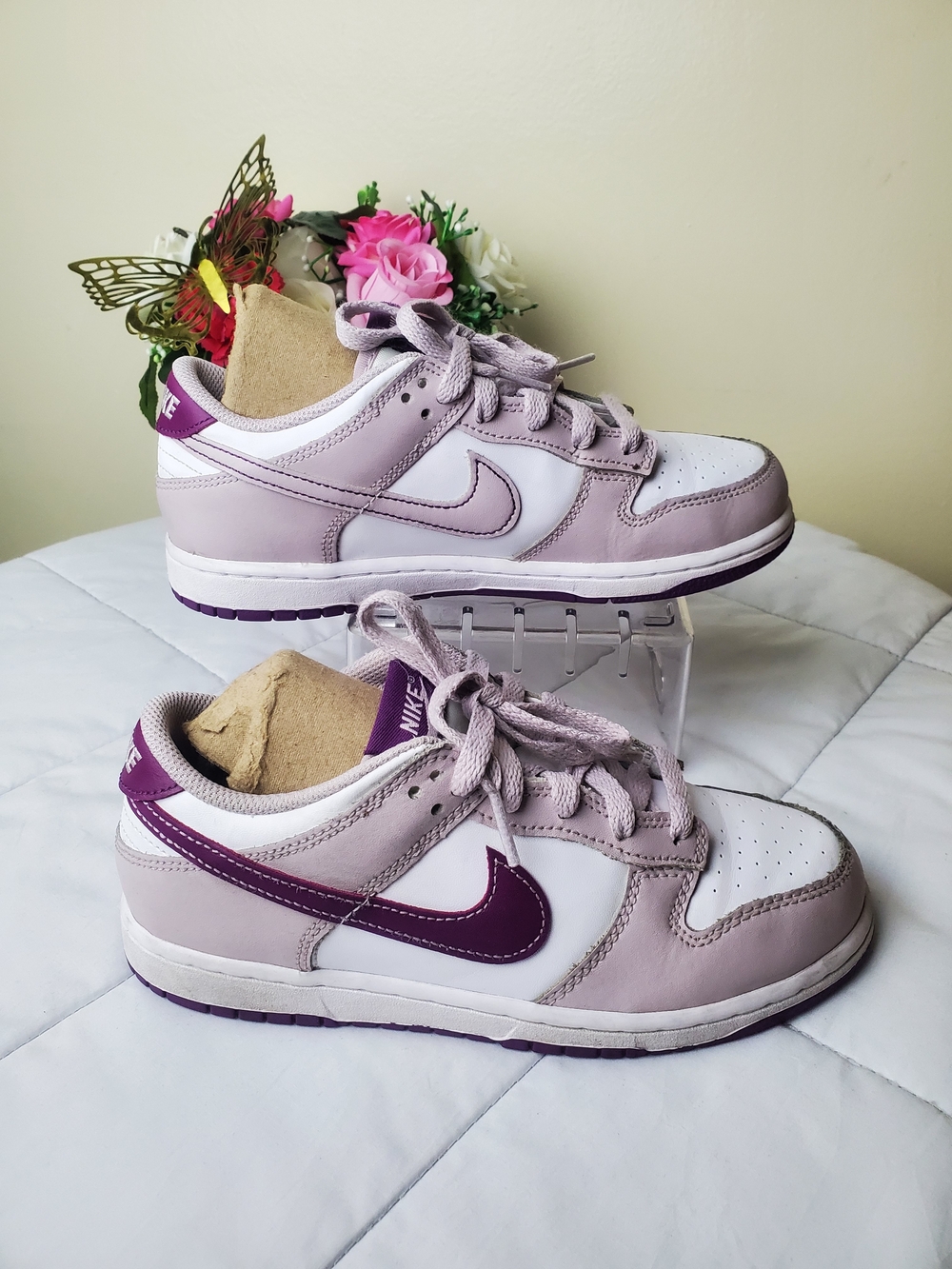 Nike Kids Low-Top Sneakers in Light Lavender and Deep Purple Size 3Y Unisex - Picture 3 of 8